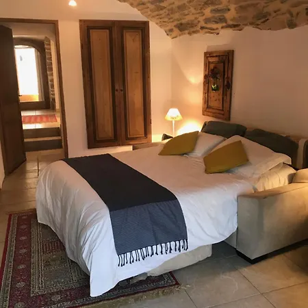 Mas Le Nogier Bed & Breakfast Vesseaux